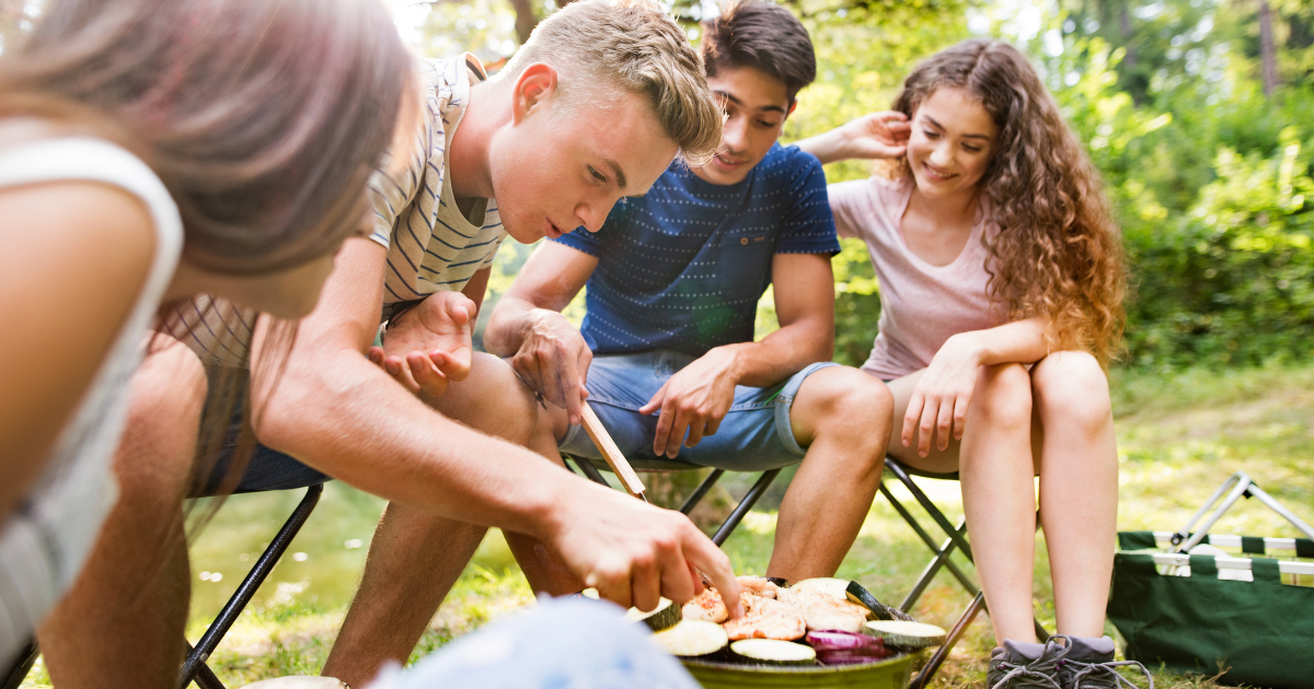 Camp Cooking 101: Tips and Tricks for Delicious Meals